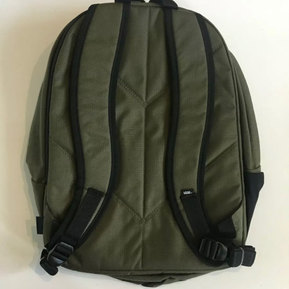 🚨Vans Old Skool Plus Backpack NWT - Picture 2 of 3